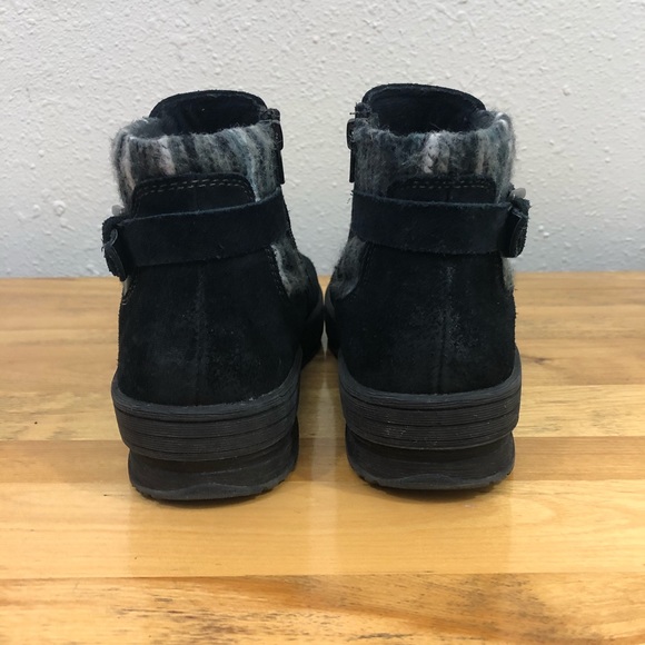 Earth Origins Black Suede Leather Ankle Boot Size 10 - Picture 2 of 16